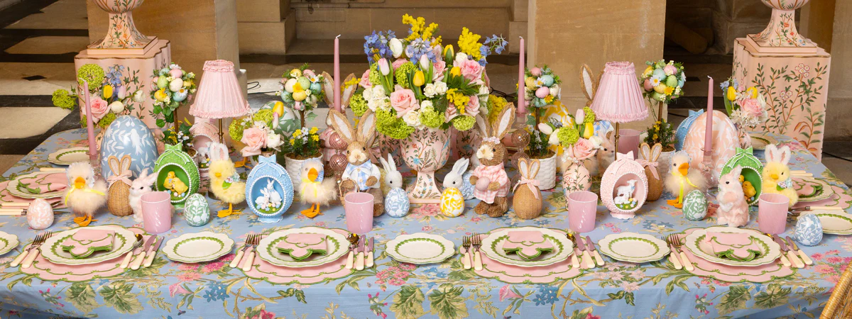 Enchanting Tablescapes for Elegant Hosting