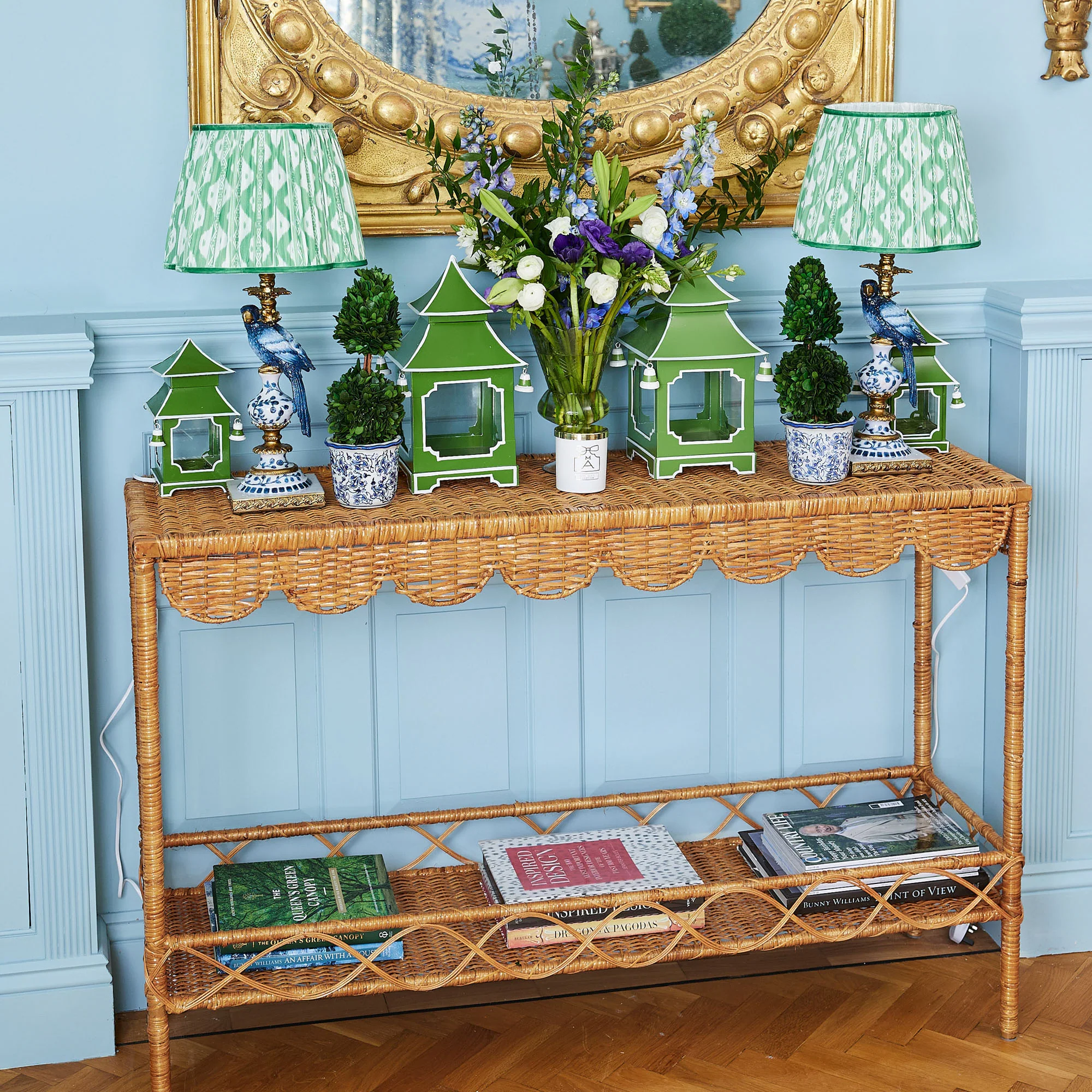 Apple Green Pagoda Lantern - Image 16