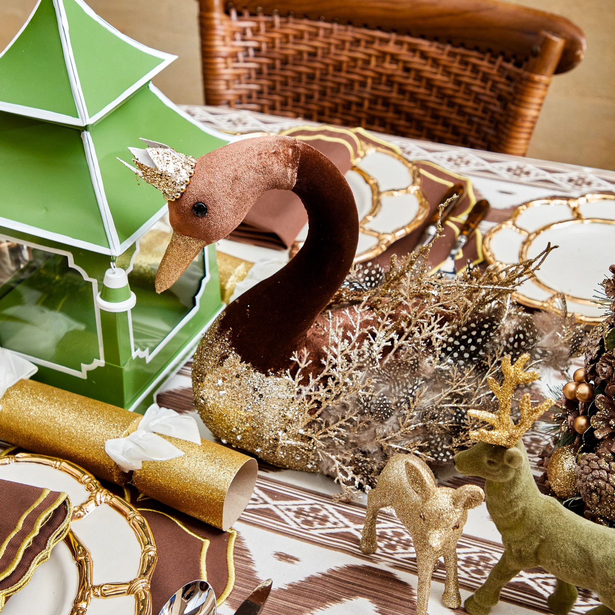 Apple Green Pagoda Lantern - Image 8