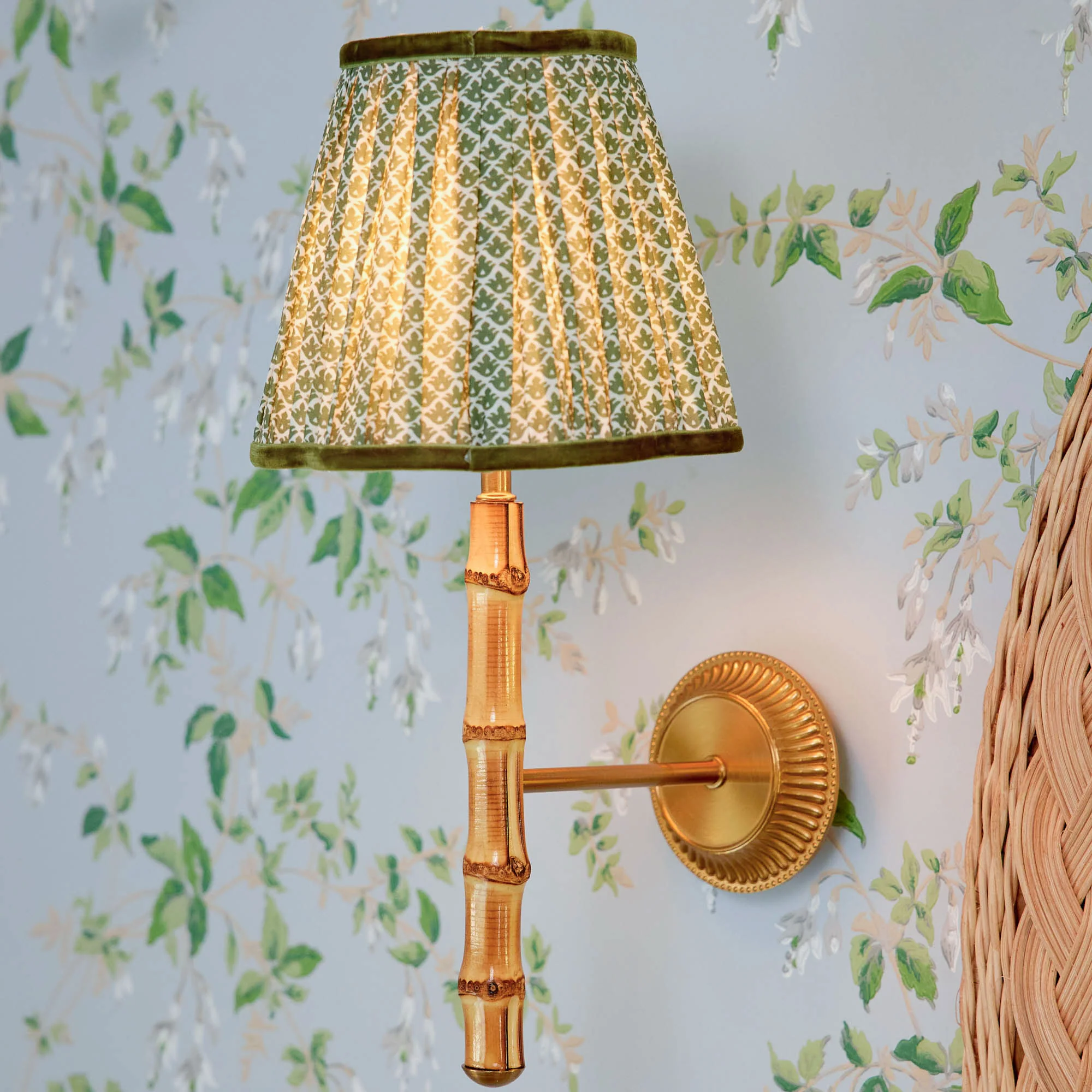 Olive Green Lotus Lampshade (18cm) - Image 17