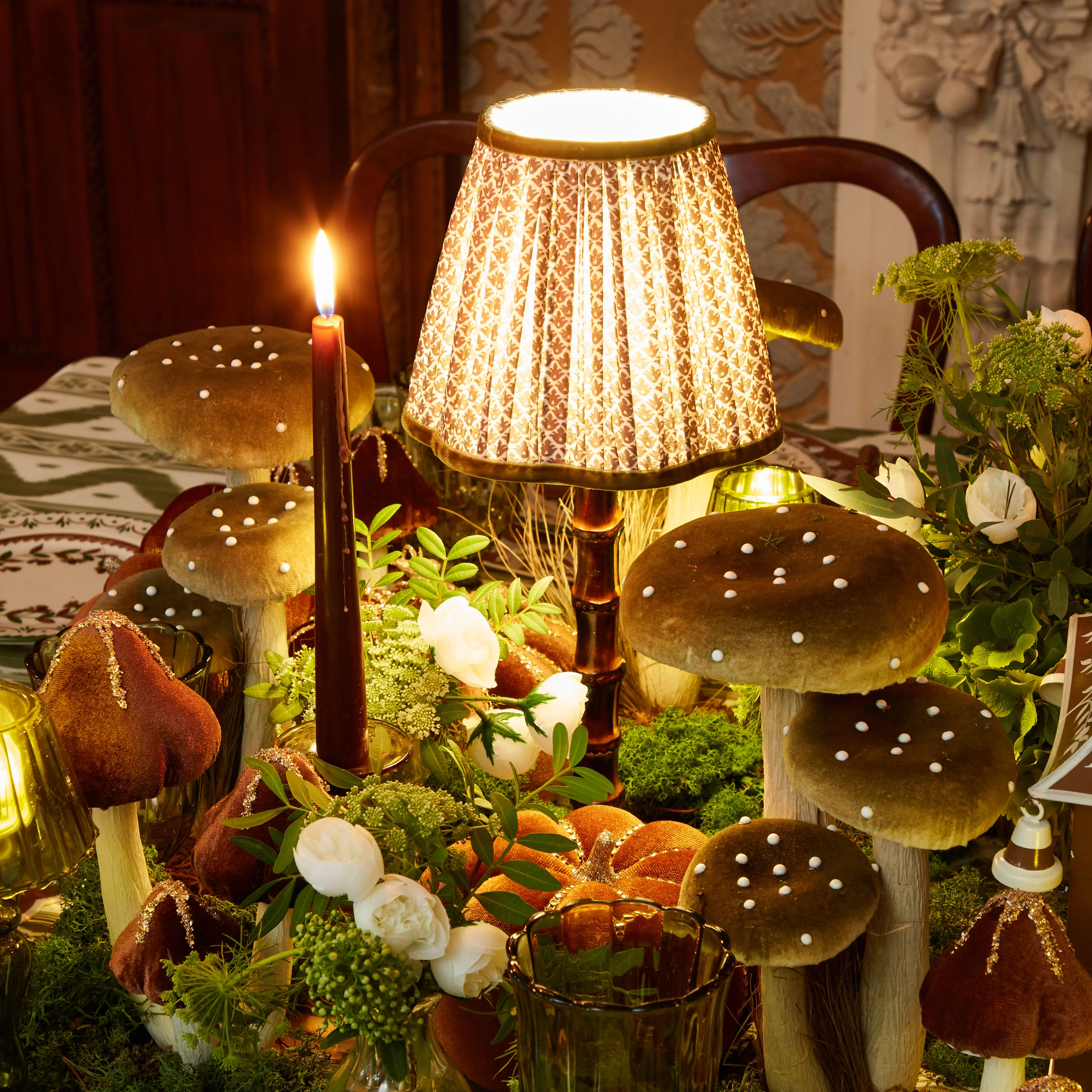 Burnt Bamboo Rechargeable Lamp with Chocolate & Olive Lotus Shade (18cm) - Image 7