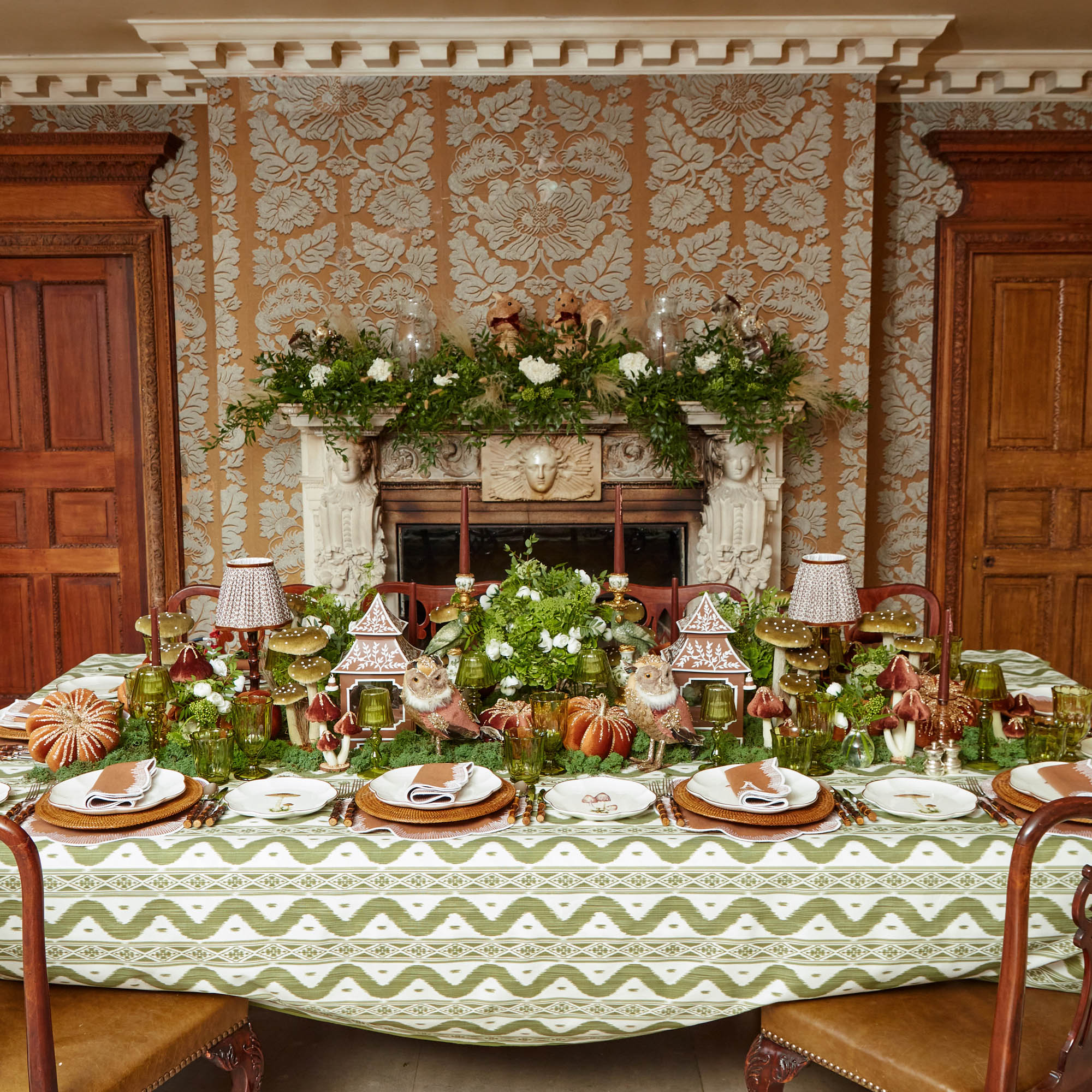 Chocolate Lotus Lampshade (18cm) - Image 13