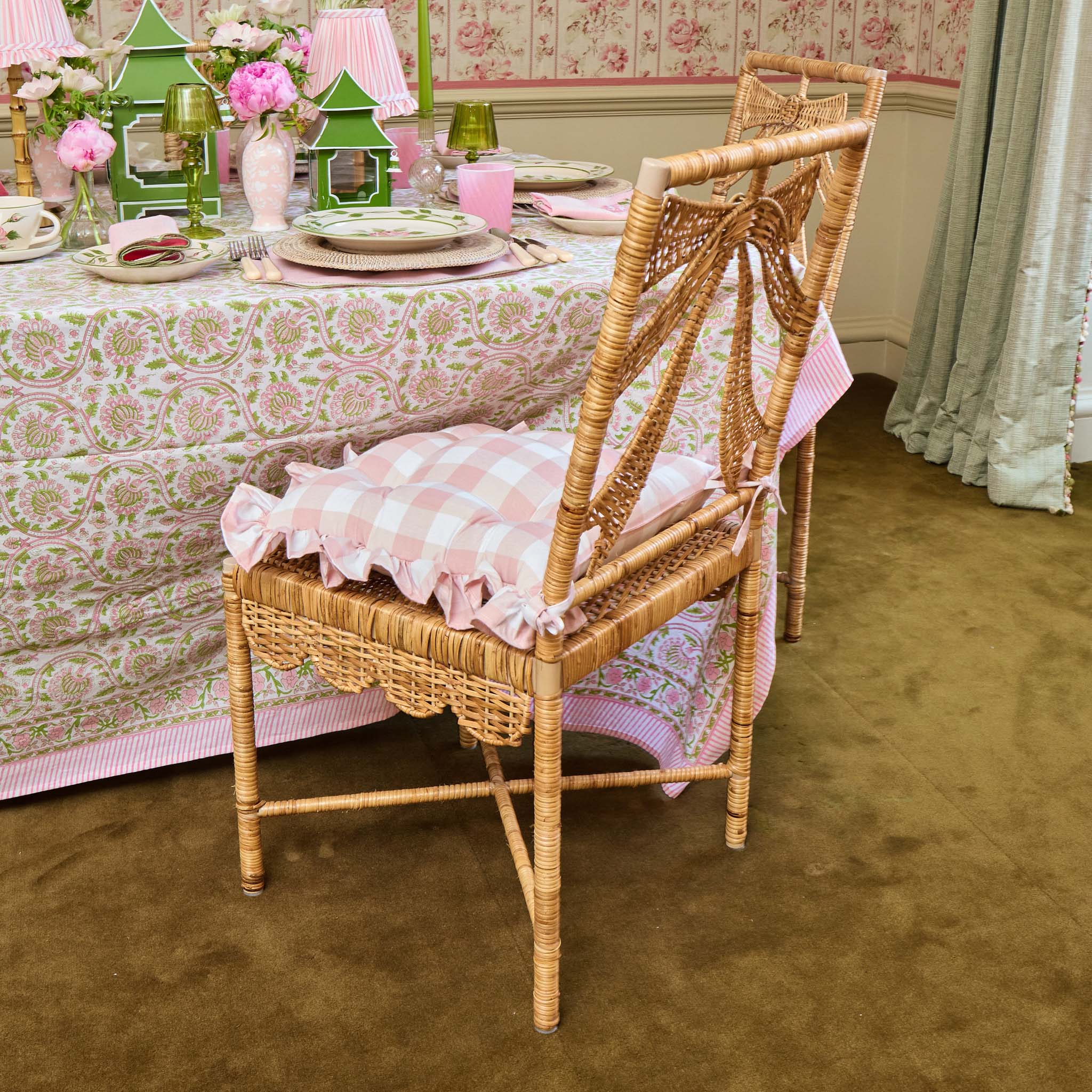 Pink Gingham Ruffle Seat Pad Cushion - Image 10