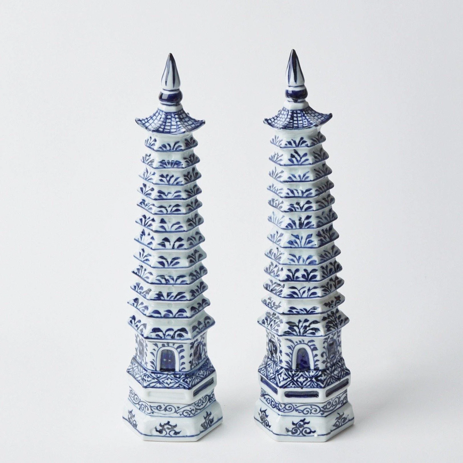 Chinoiserie Porcelain Pagoda - Image 4