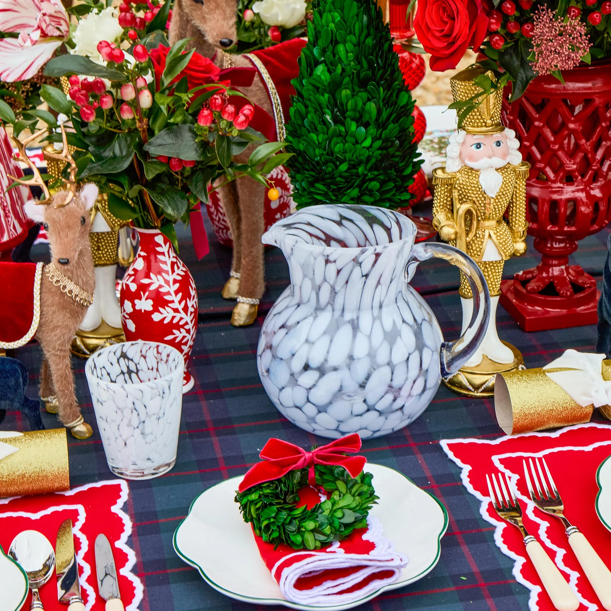 Dappled White Glasses & Jug Set - Image 10