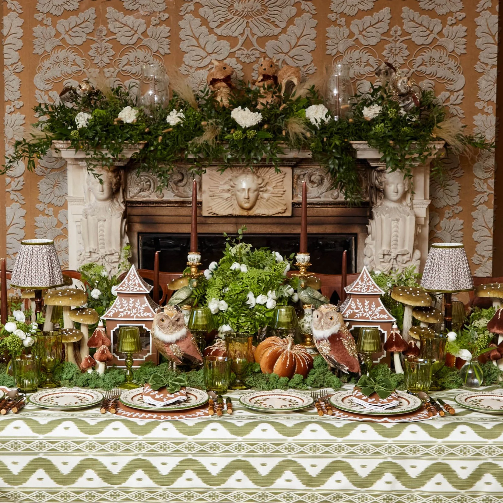 Elise Medium Amber Candle Holder (Pair) - Image 3