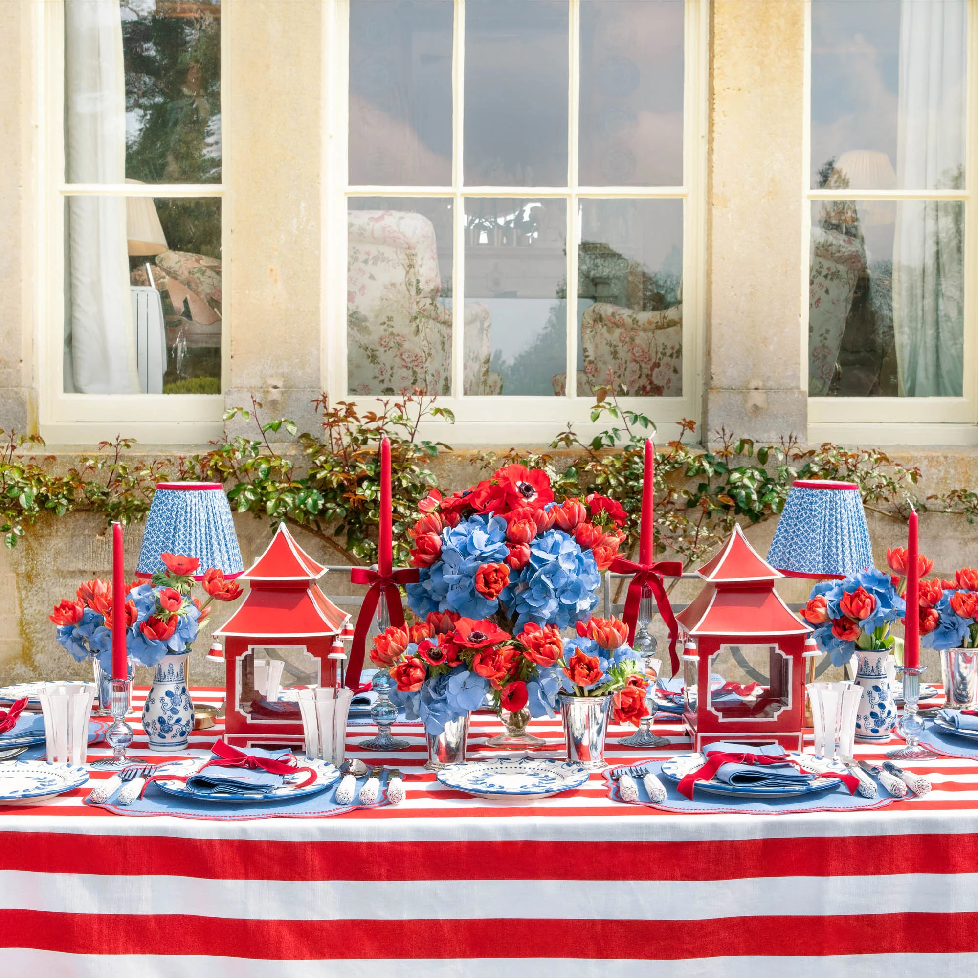 Elizabeth Blue Garland Dinner Plates (Set of 4) - Image 12