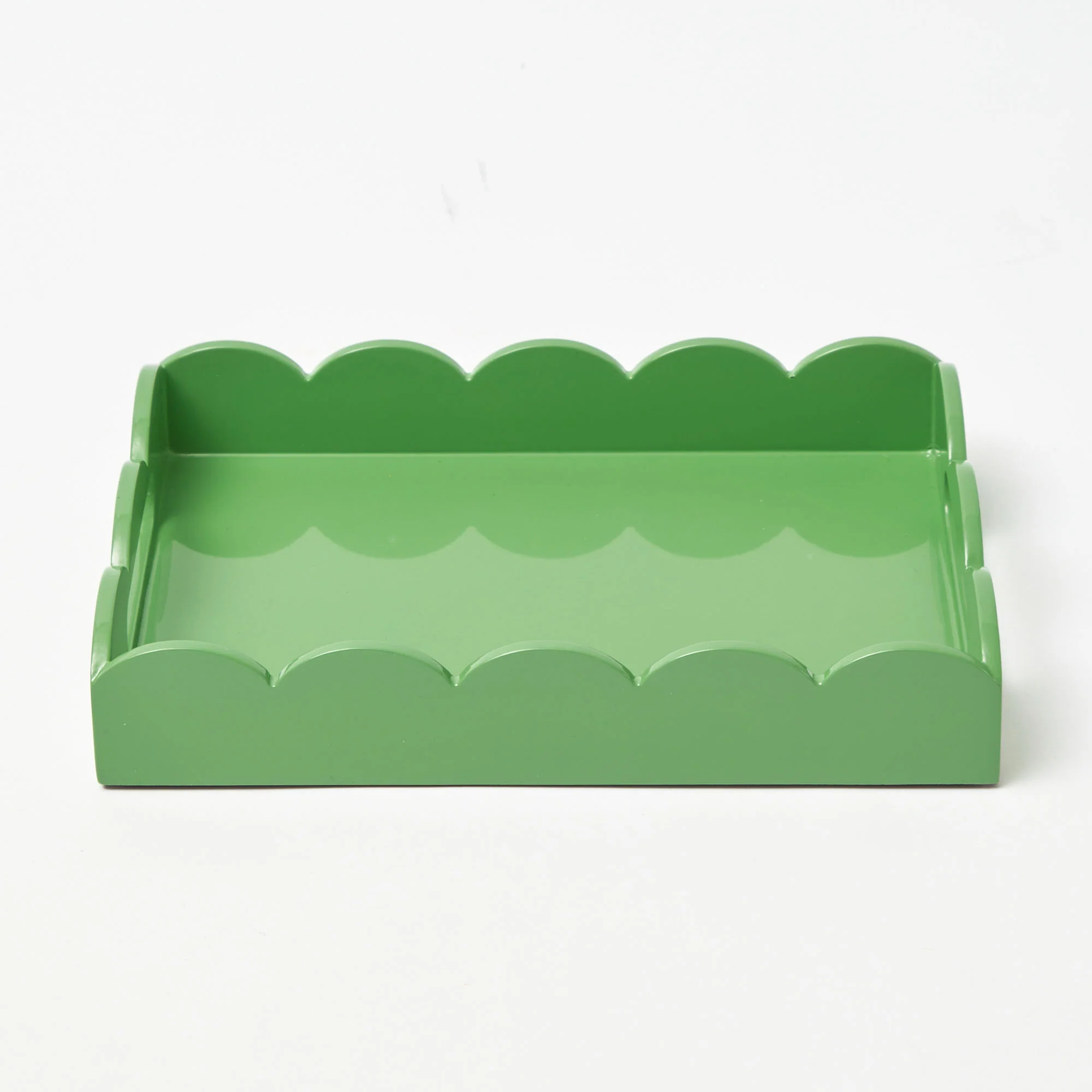 Small Green Lacquer Scalloped Tray - Image 7