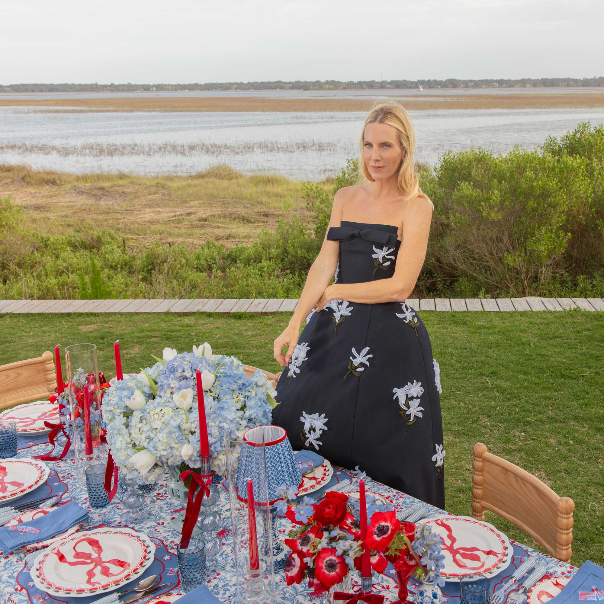 Cobalt & Red Lotus Lampshade (18cm) - Image 4