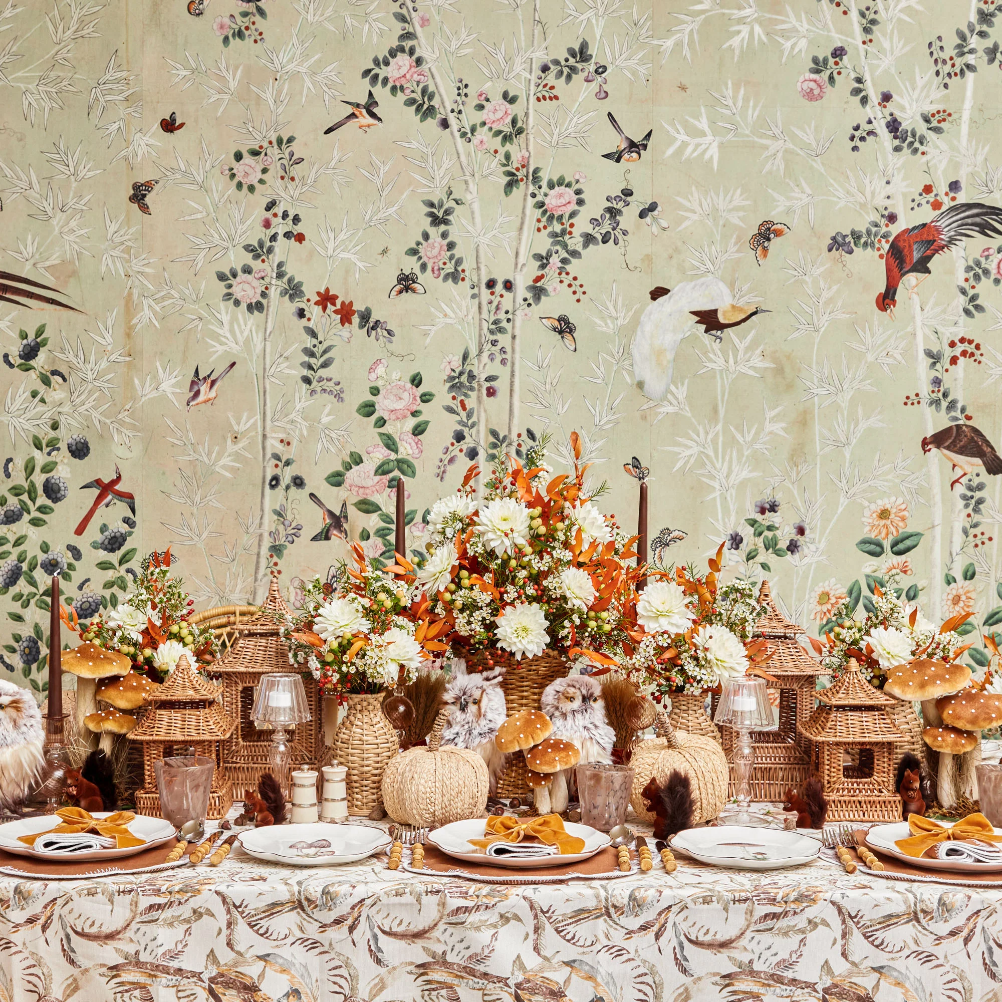 Rattan Pagoda & Urn Vase Set - Image 8