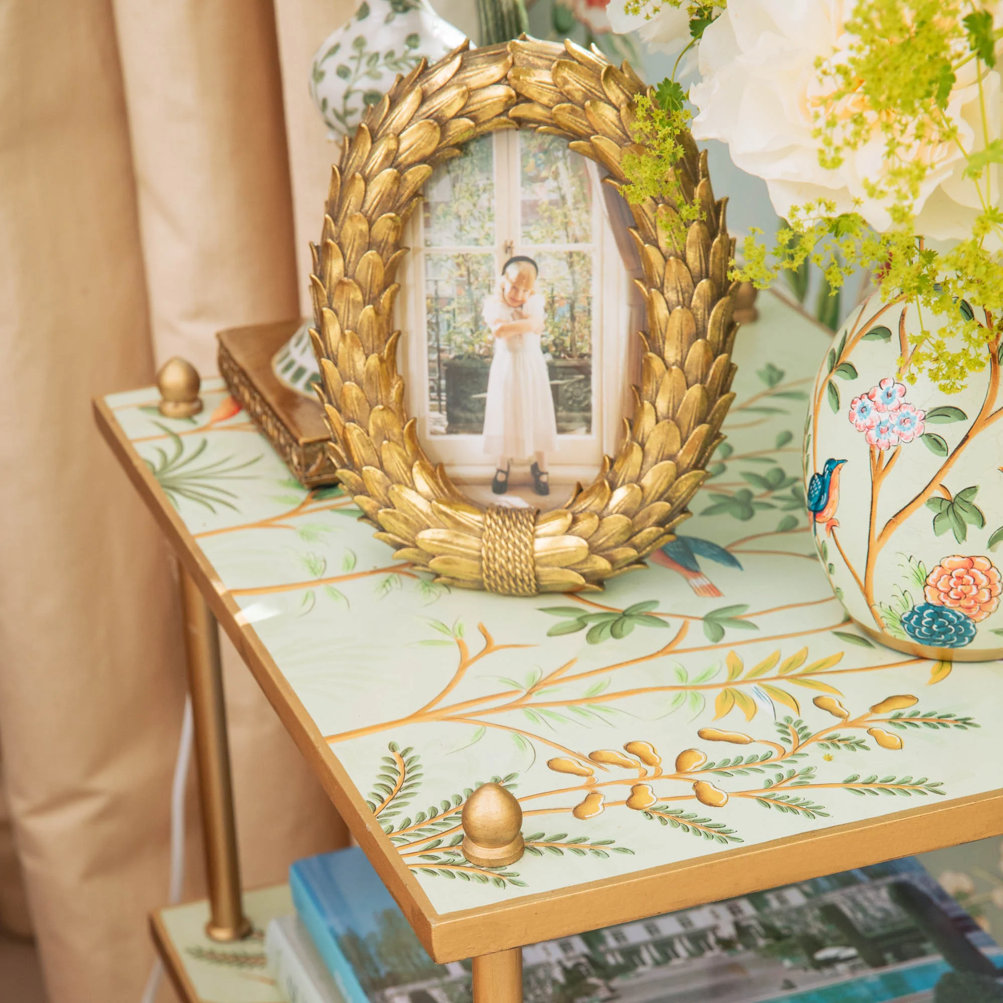 Odette Oval Gold Photo Frame - 4"x6" - Image 6