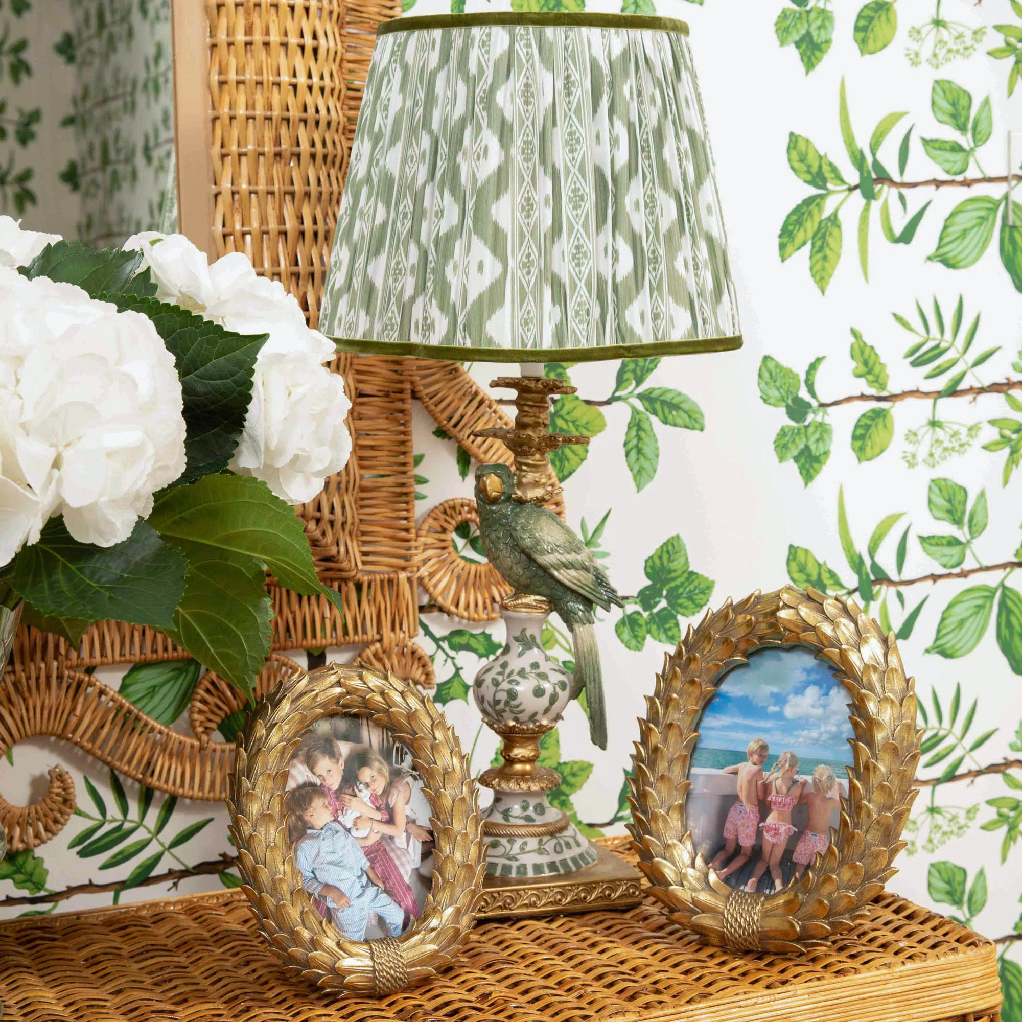 Odette Oval Gold Photo Frame - 4"x6" - Image 11