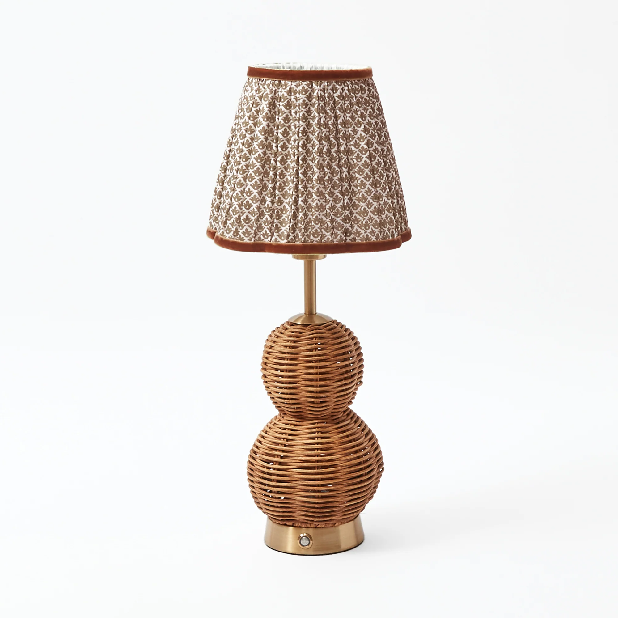 Rattan Bardot Rechargeable Lamp - Image 15