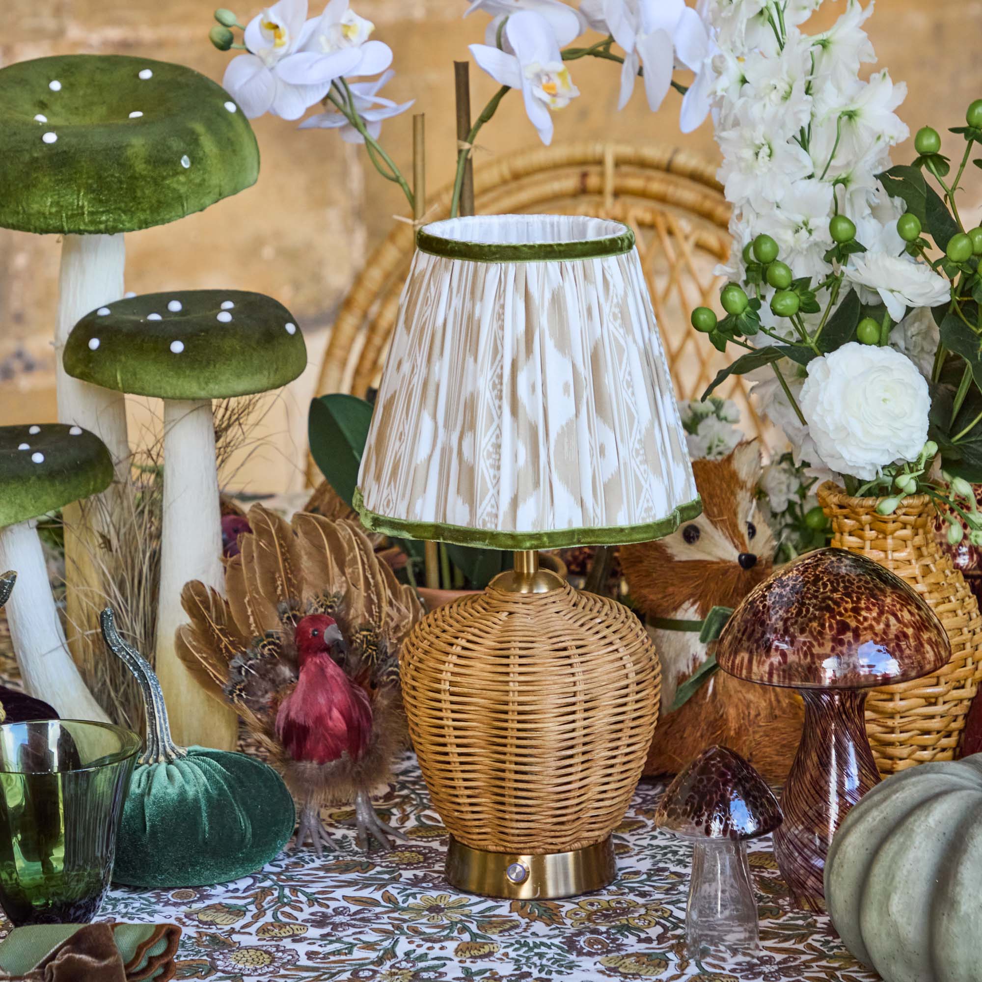 Rattan Ursula Rechargeable Lamp - Image 11