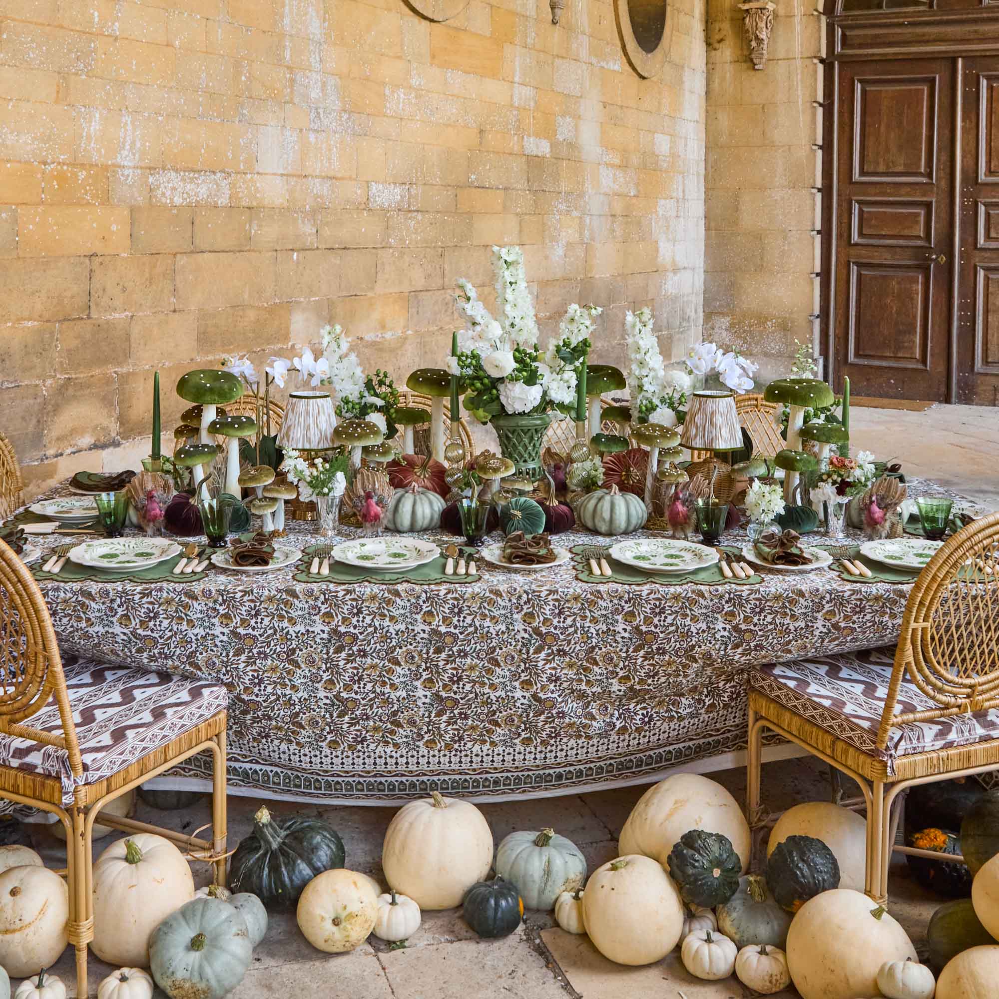 Rattan Ursula Rechargeable Lamp - Image 13