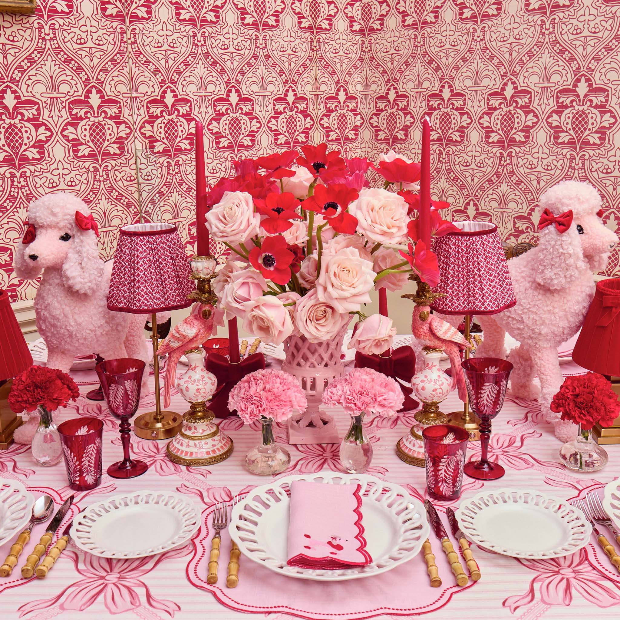 White Lace Dinner Plates (Set of 4) - Image 3