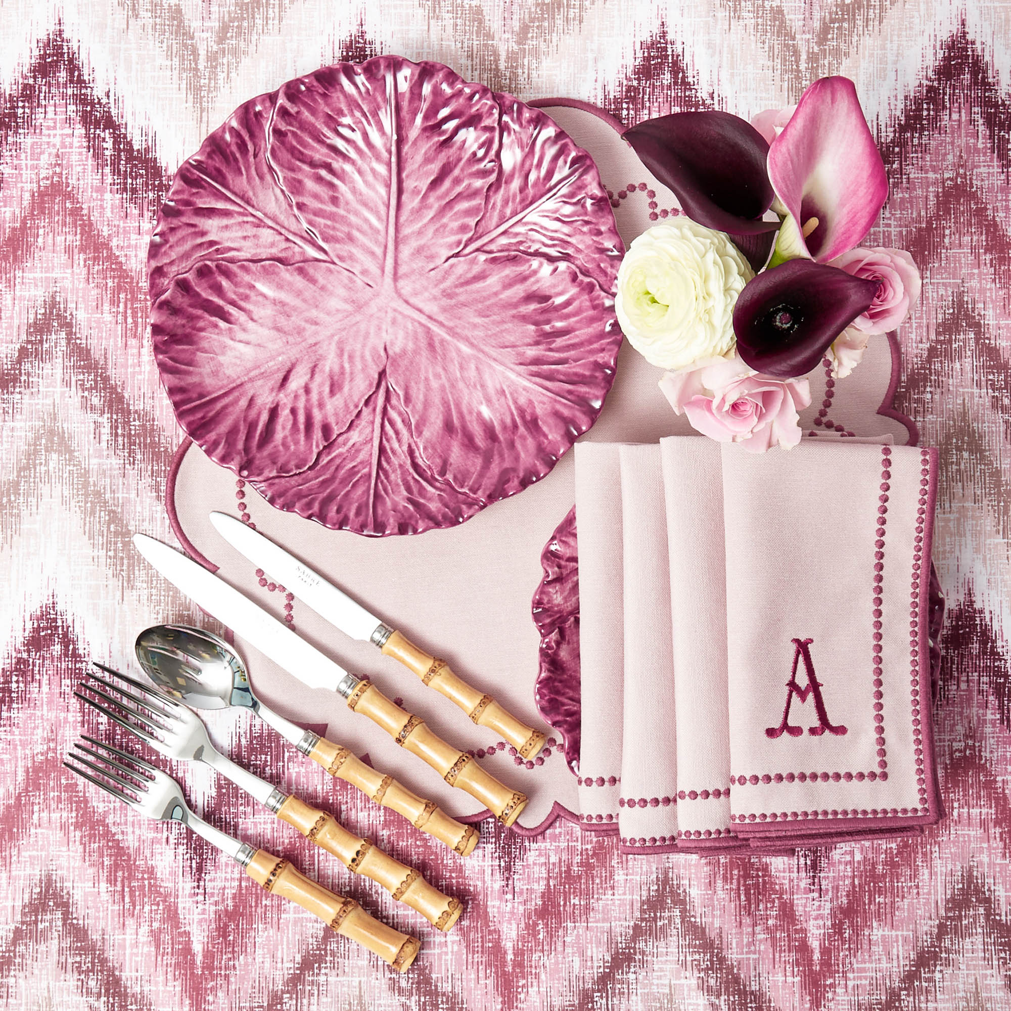 Serena Aubergine Cabbage Dinner Plate - Image 15