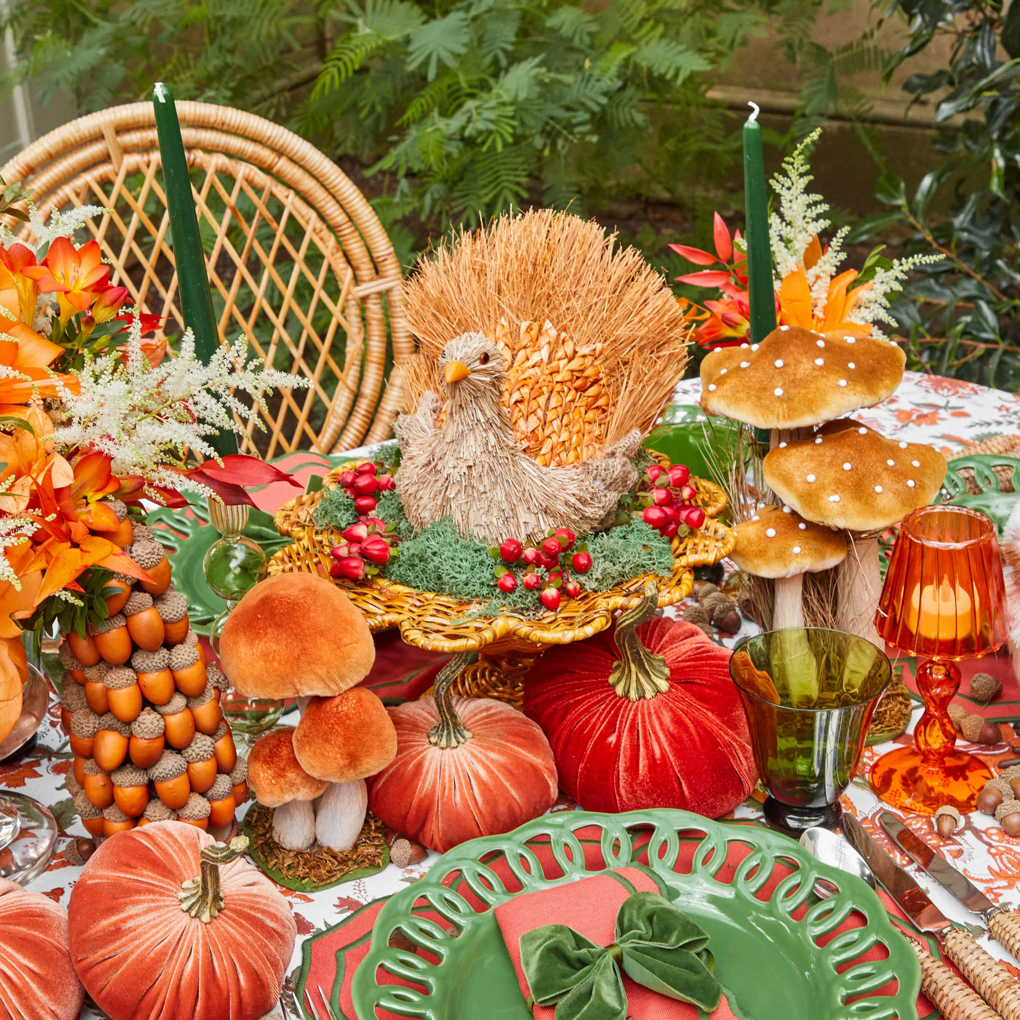 Small Luciana Rattan Scalloped Bowl - Image 5