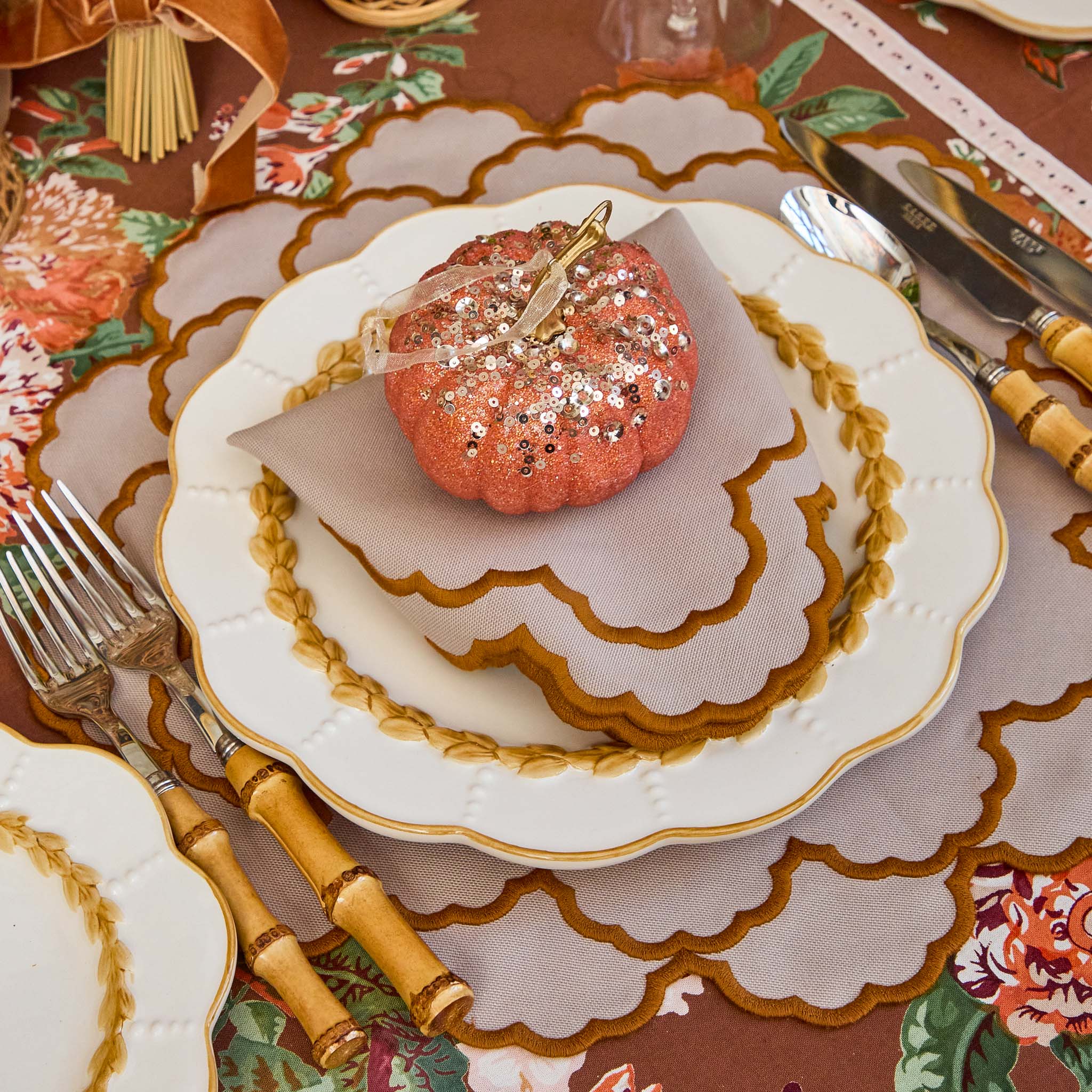 Small Orange Glitter Pumpkins (Set of 8) - Image 7