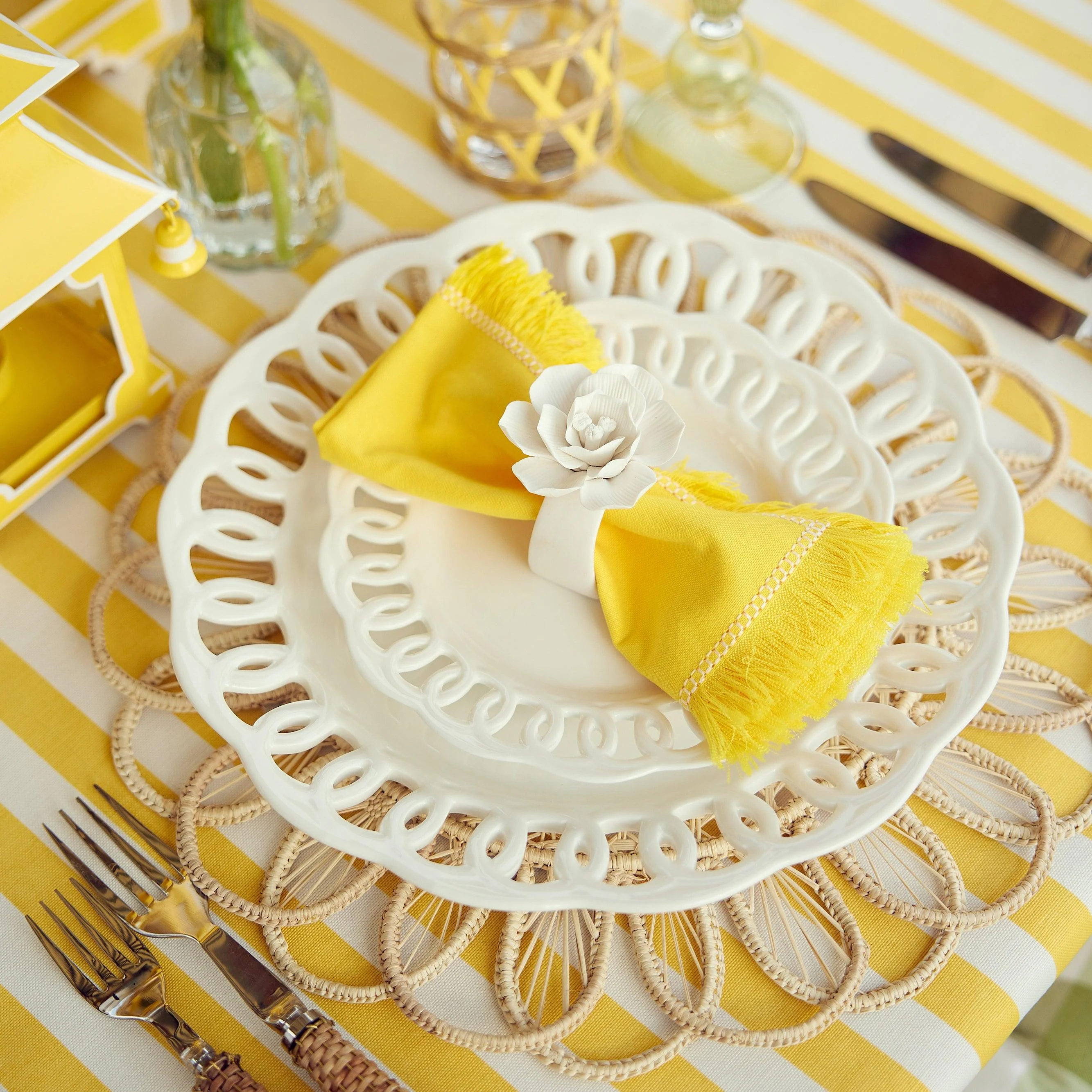 White Lace Starter Plates (Set of 4) - Image 15