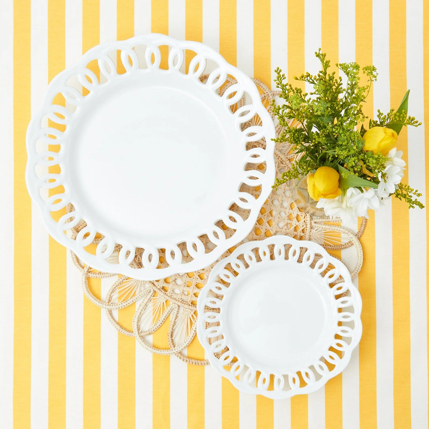 White Lace Dinner & Starter Plates (Set of 8) - Image 16