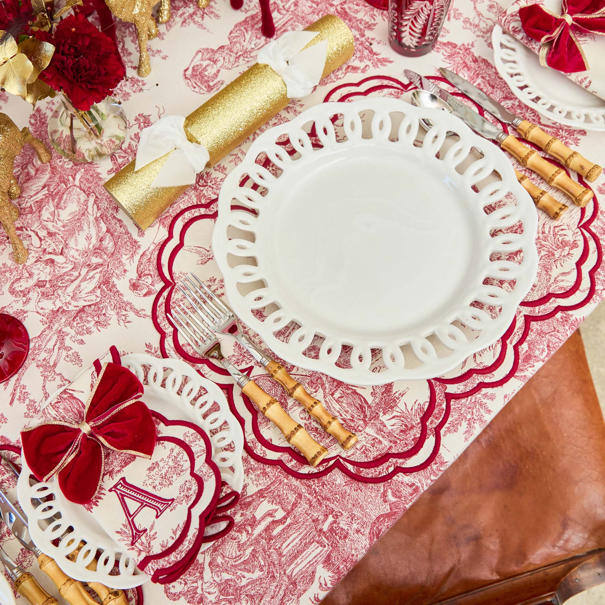 White Lace Starter Plates (Set of 4) - Image 8