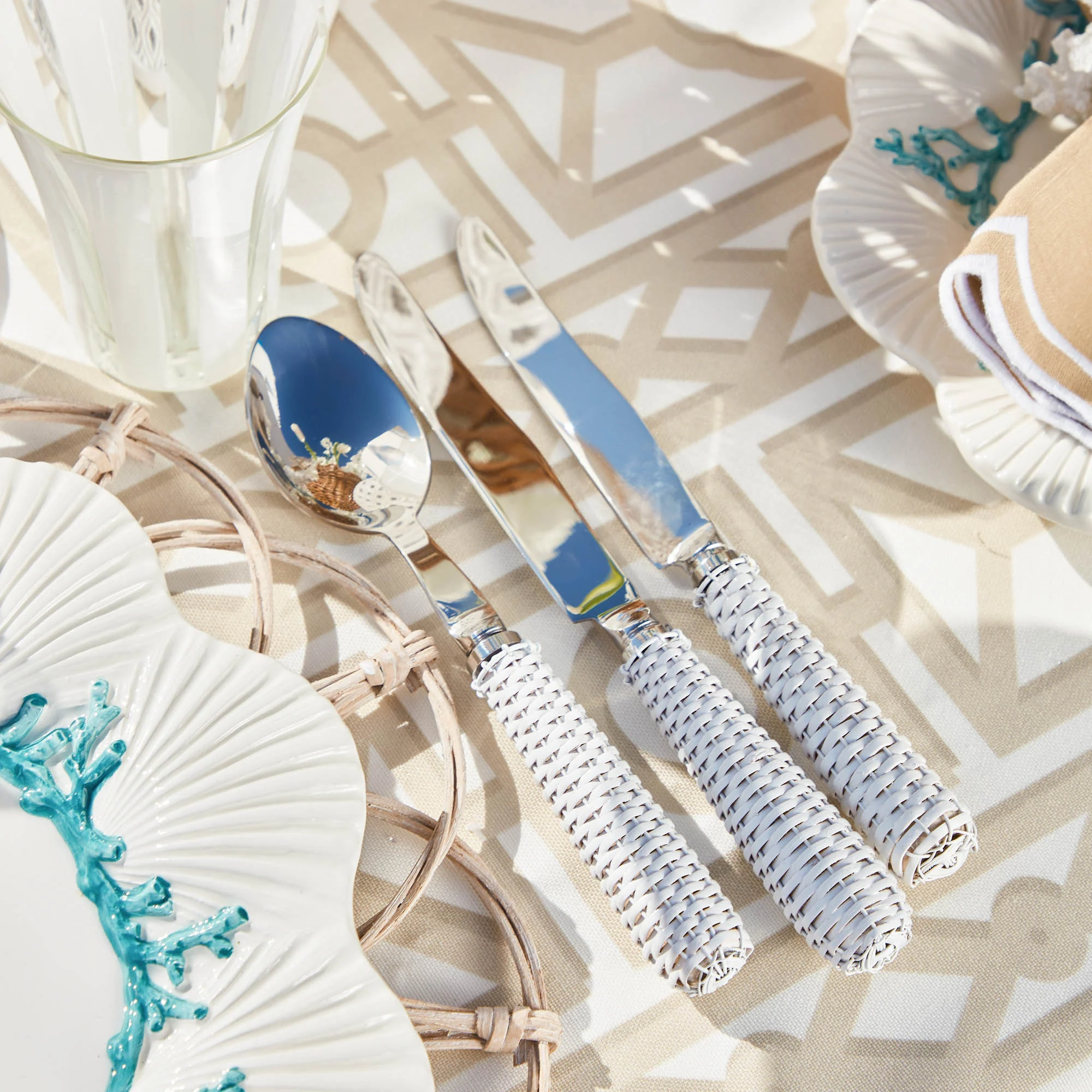 White Rattan Cutlery (5 Piece) - Image 7